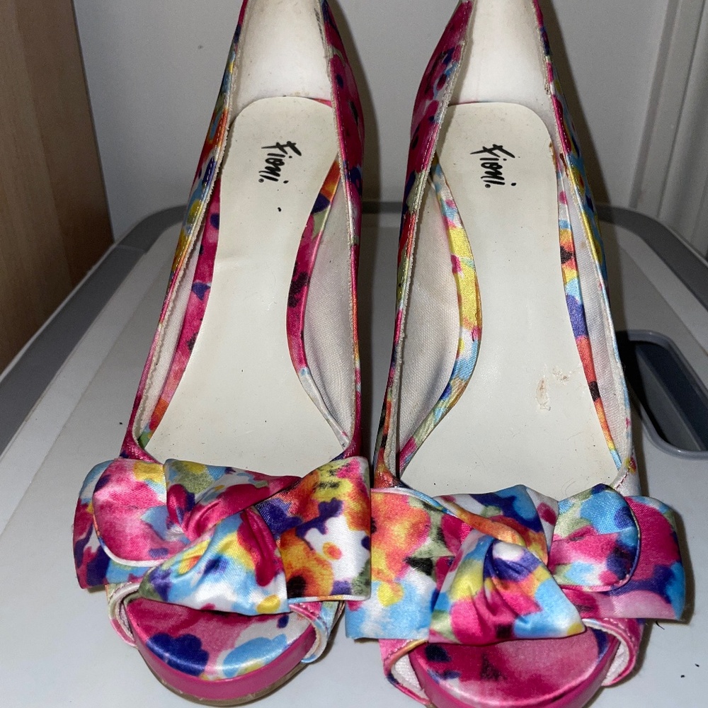 Size 7 High Heels